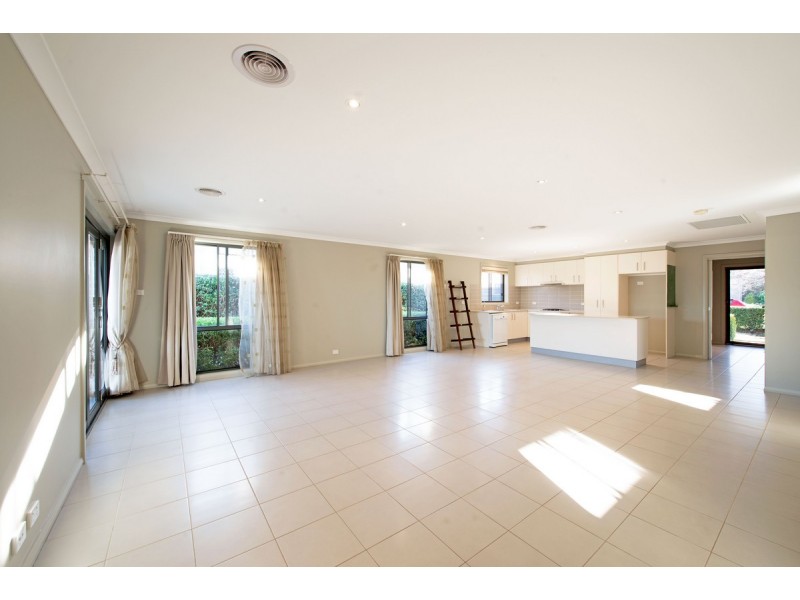 51 Charles Perkins Circuit, Bonner ACT 2914