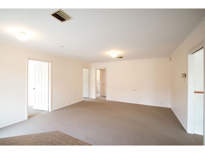 65 Freda Bennett Circuit, Nicholls ACT 2913