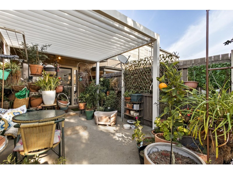 323 Anthony Rolfe Avenue, Gungahlin ACT 2912