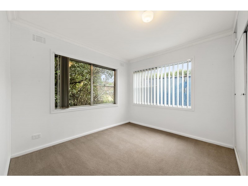 6 Shantalla Crescent, Yass NSW 2582