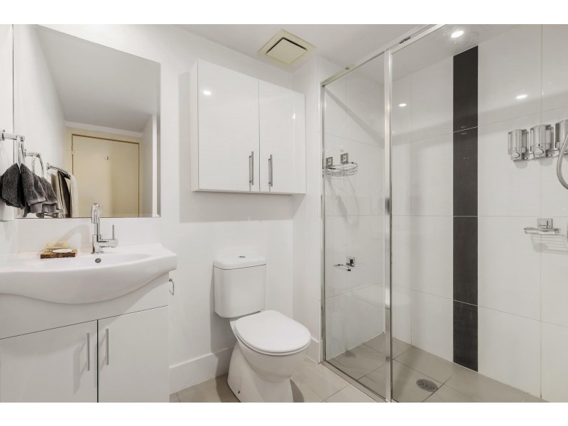 27/82 Henry Kendall Street, Franklin ACT 2913