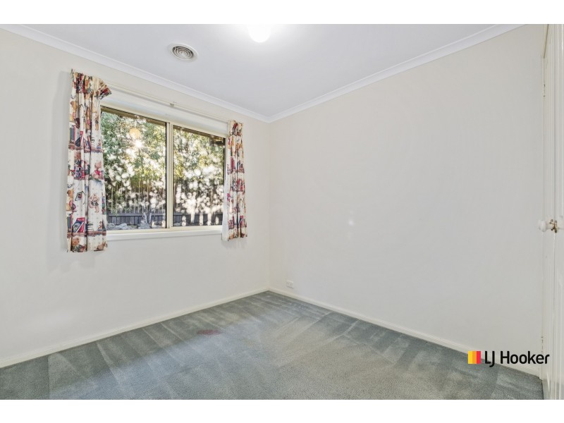 10 Tyenna Close, Amaroo ACT 2914