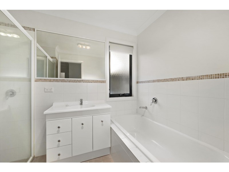 60 Mary Gillespie Avenue, Gungahlin ACT 2912