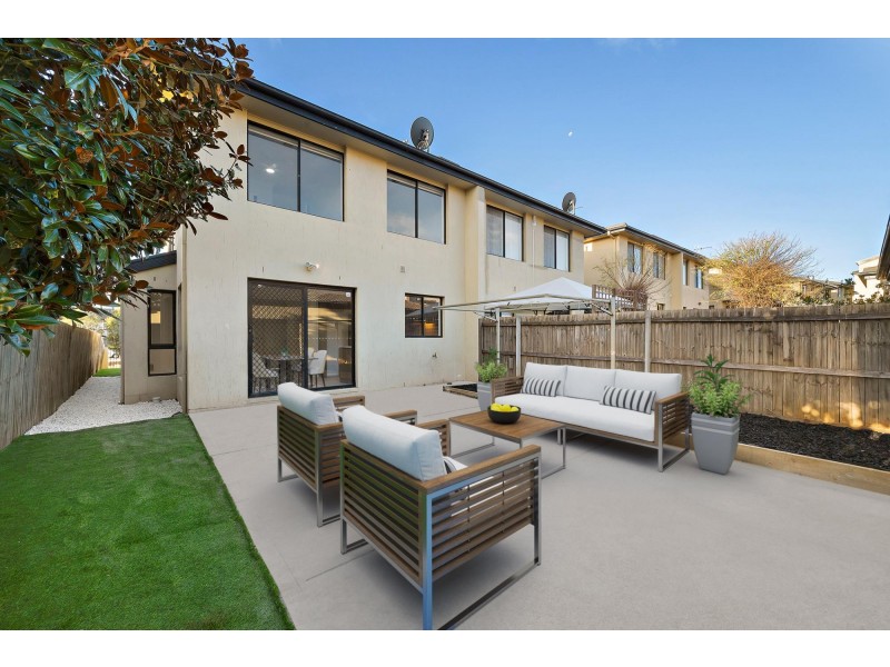 60 Mary Gillespie Avenue, Gungahlin ACT 2912