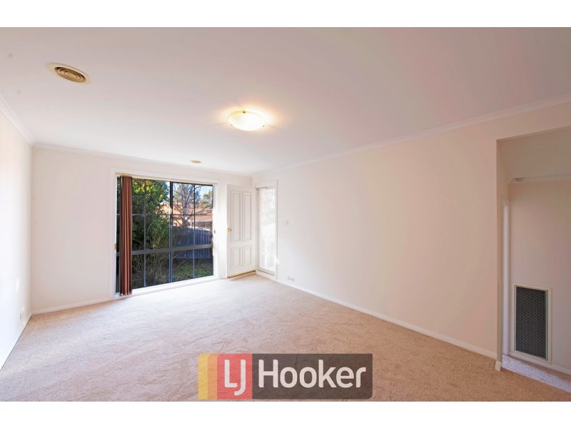 4/11 Len Waters Street, Ngunnawal ACT 2913