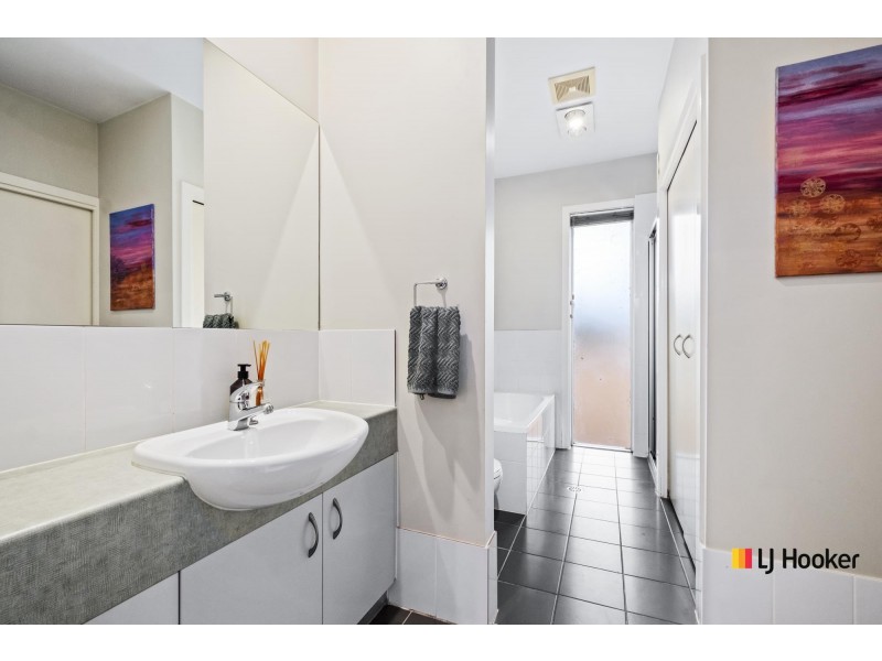 40/15 Fox Place, Lyneham ACT 2602