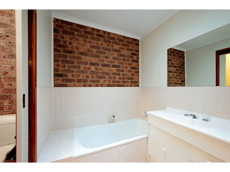 12/215 Kosciouszko Avenue, Palmerston ACT 2913
