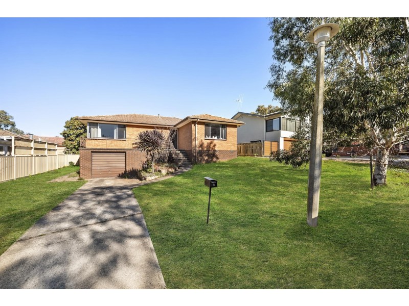 3 Bathurst Place, Macquarie ACT 2614