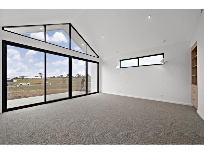 4 Cabernet Way, Murrumbateman NSW 2582