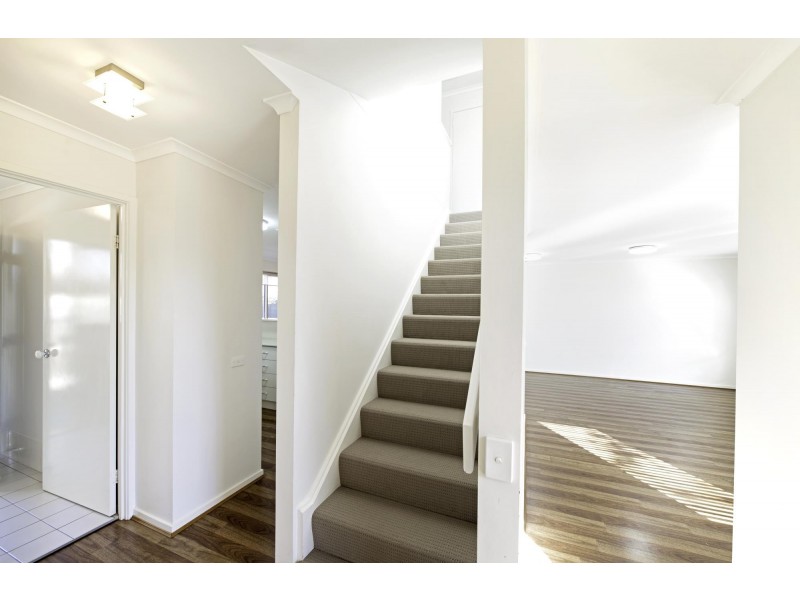 10/49 Freda Bennett Circuit, Nicholls ACT 2913