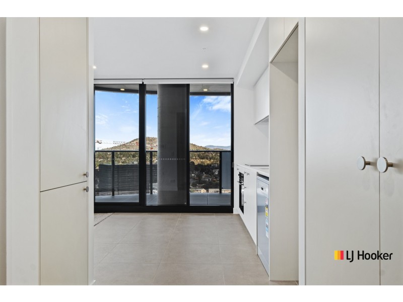 2102/2 Furzer Street, Phillip ACT 2606