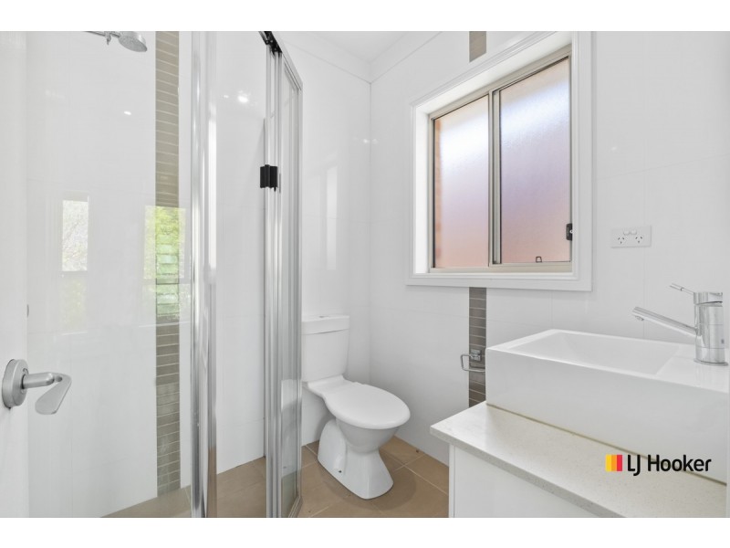 5 Wombeyan Street, Harrison ACT 2914