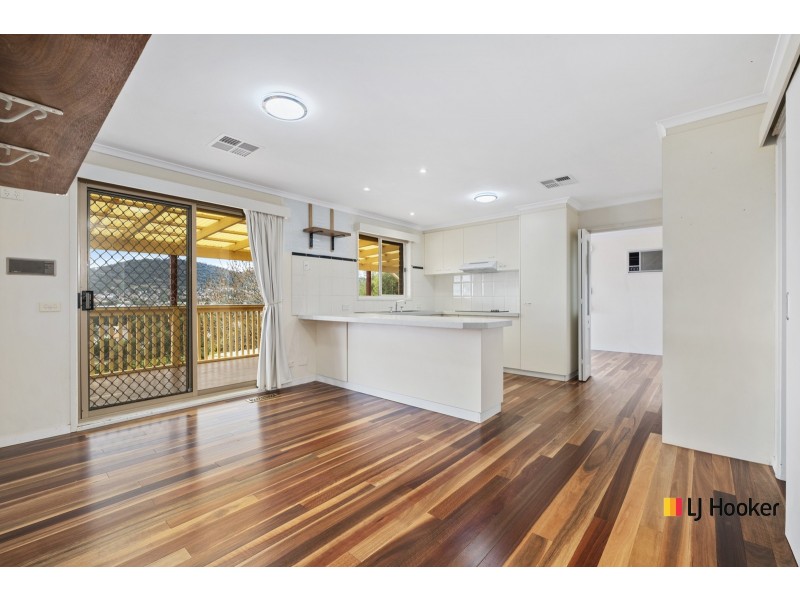 39 Callaway Crescent, Gordon ACT 2906