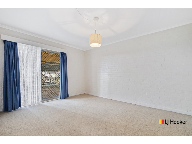 39 Callaway Crescent, Gordon ACT 2906