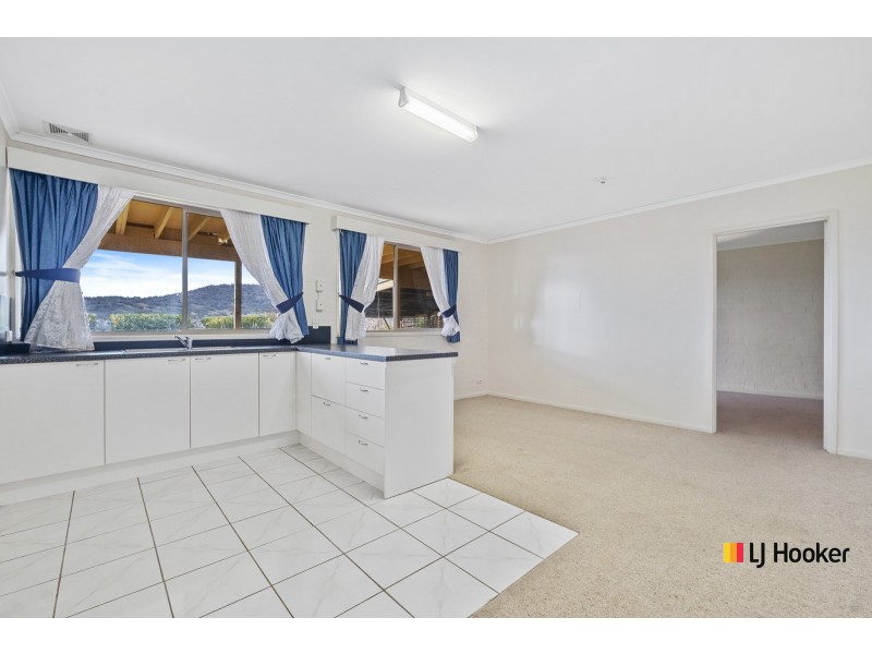 39 Callaway Crescent, Gordon ACT 2906