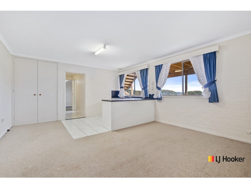 39 Callaway Crescent, Gordon ACT 2906