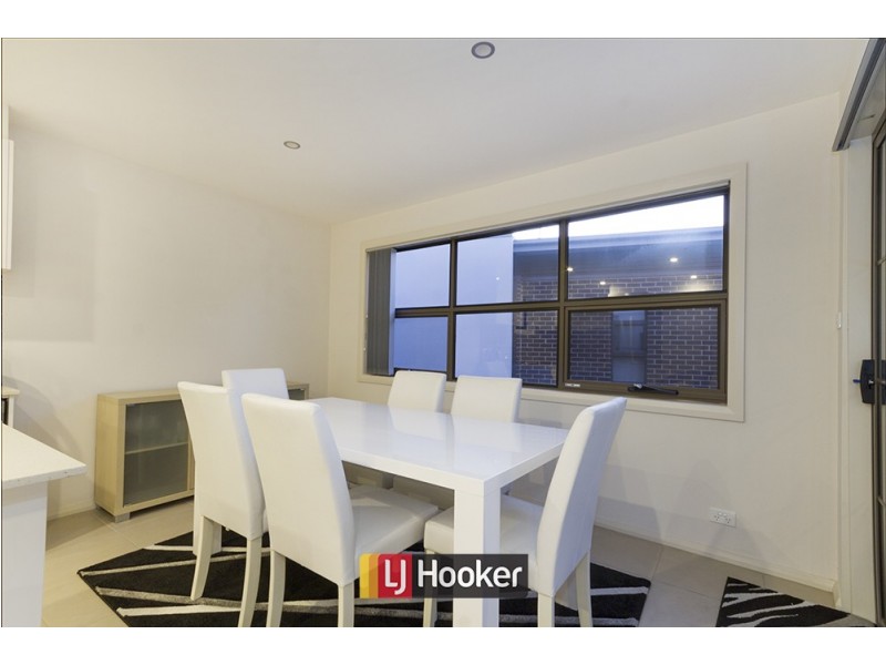 8/25 Owen Crescent, Lyneham ACT 2602