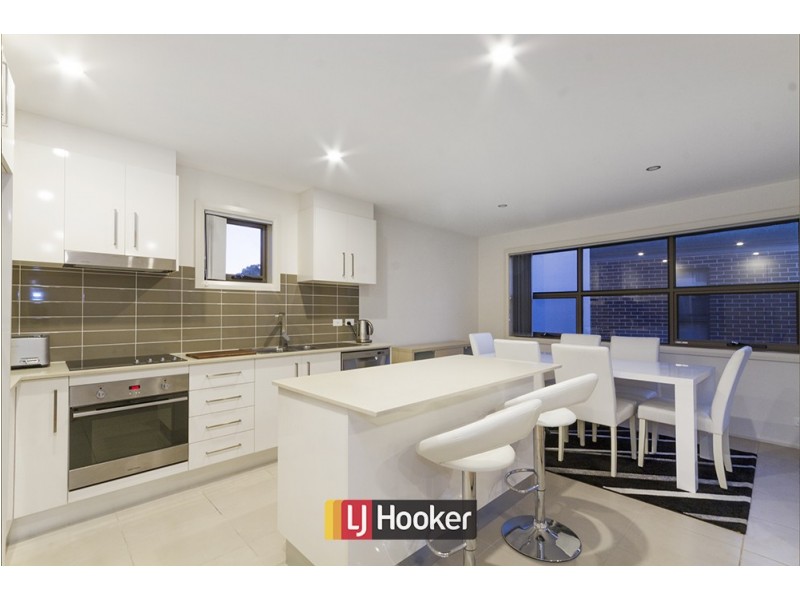 8/25 Owen Crescent, Lyneham ACT 2602