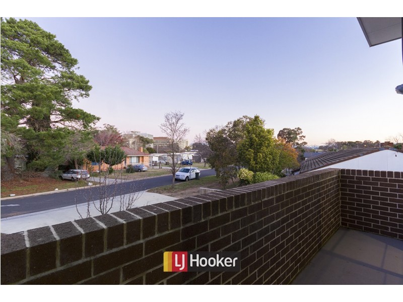 8/25 Owen Crescent, Lyneham ACT 2602