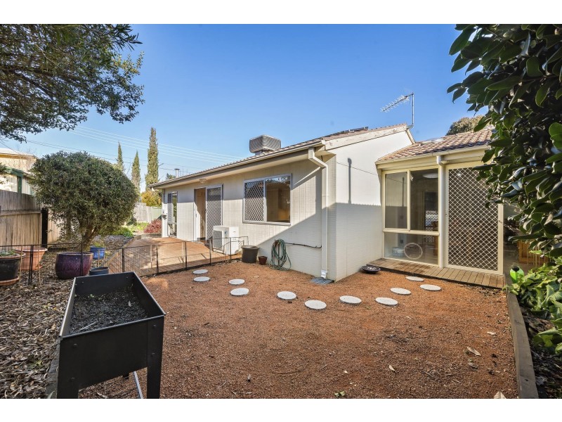 4 Treharne Place, Melba ACT 2615