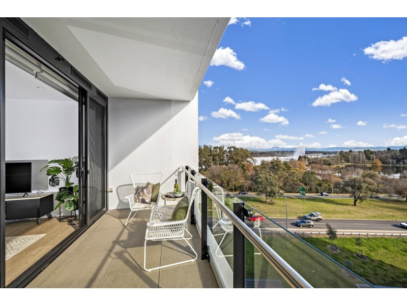 246/44 Constitution Avenue, Parkes NSW 2600