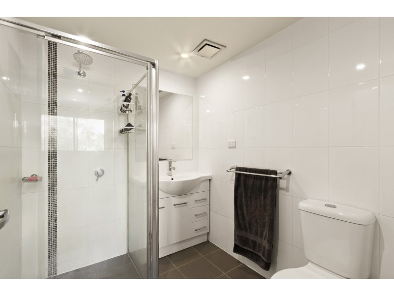 77/100 Henry Kendall Street, Franklin ACT 2913