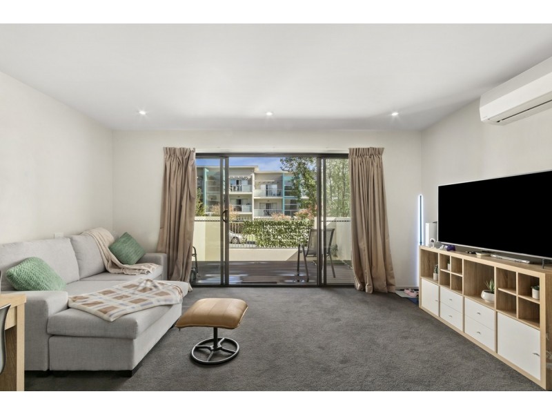 104/104 Henry Kendall Street, Franklin ACT 2913