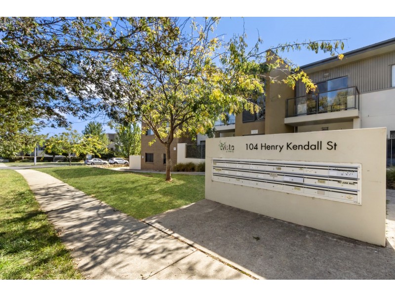 104/104 Henry Kendall Street, Franklin ACT 2913
