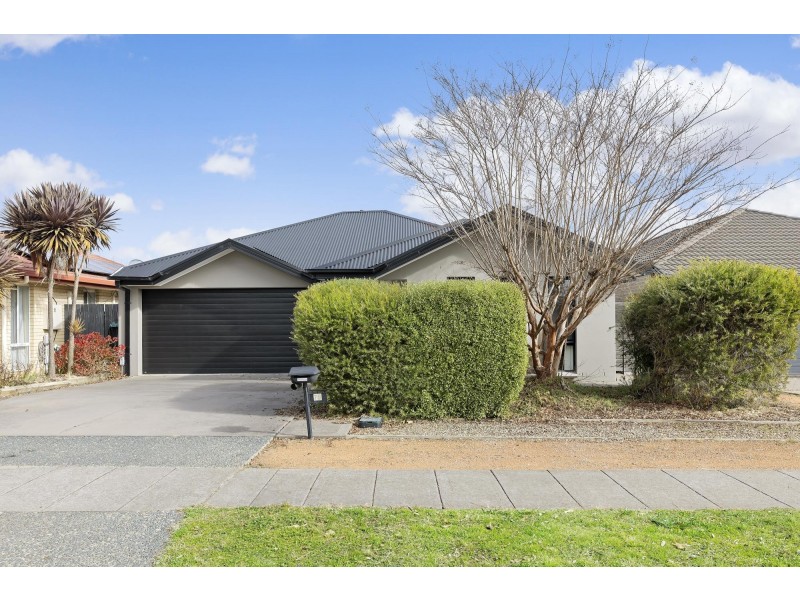 78 Megalong Crescent, Harrison ACT 2914
