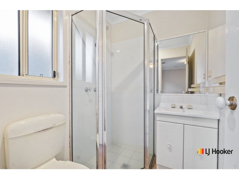 10 Tyenna Close, Amaroo ACT 2914