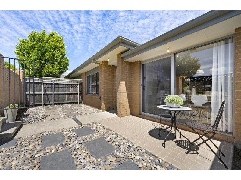 17/10 Charles Perkins Circuit, Bonner ACT 2914