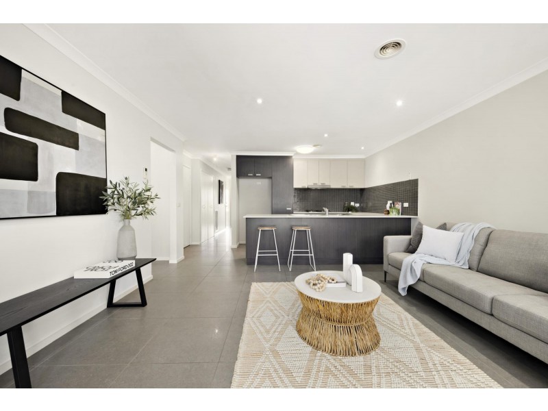 17/10 Charles Perkins Circuit, Bonner ACT 2914