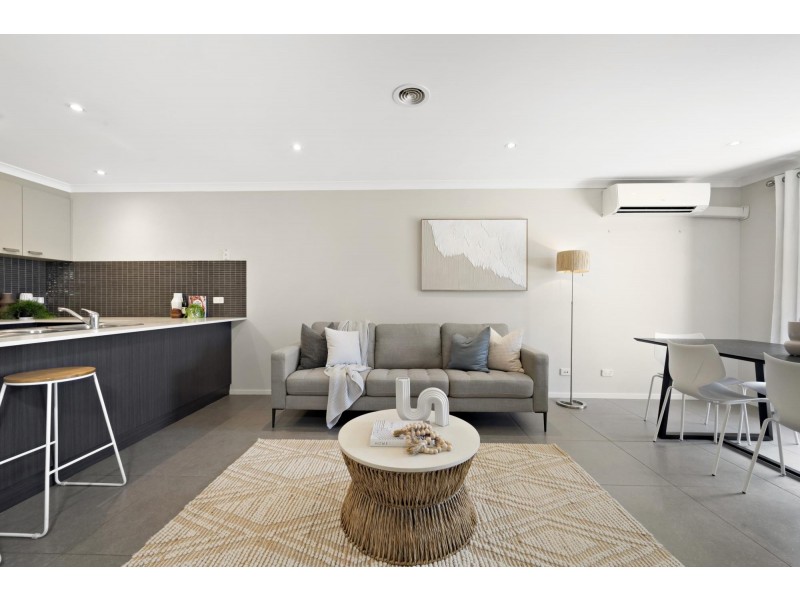 17/10 Charles Perkins Circuit, Bonner ACT 2914