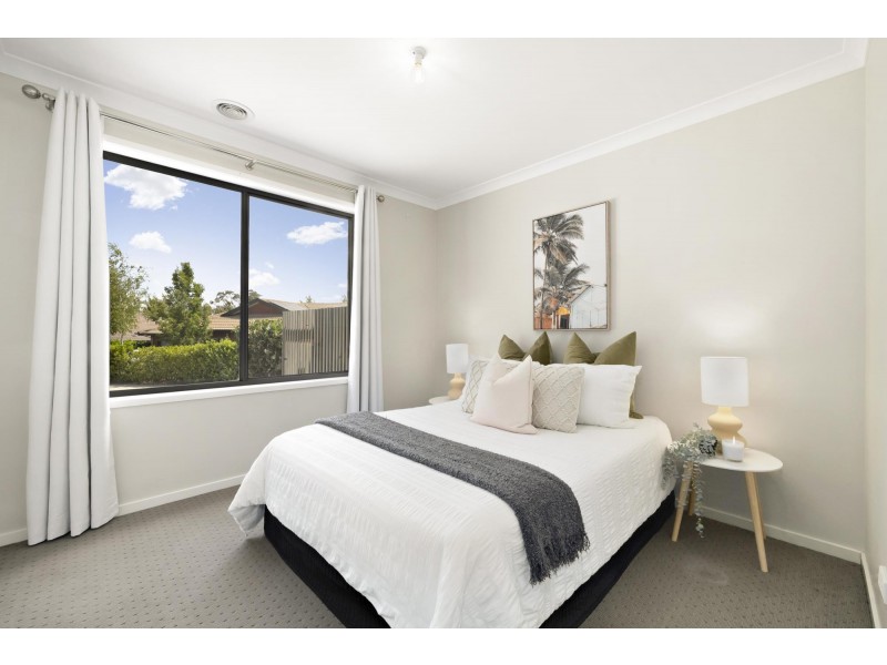 17/10 Charles Perkins Circuit, Bonner ACT 2914