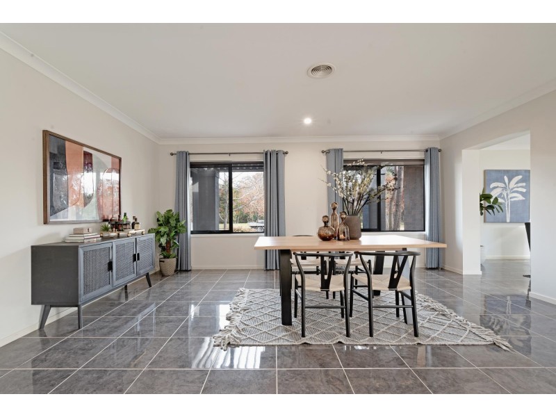 86 Zakharov Avenue, Forde ACT 2914