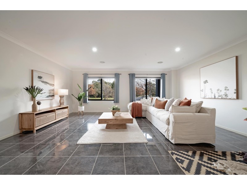 86 Zakharov Avenue, Forde ACT 2914