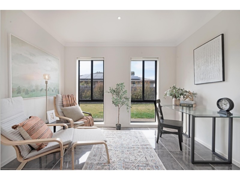 86 Zakharov Avenue, Forde ACT 2914