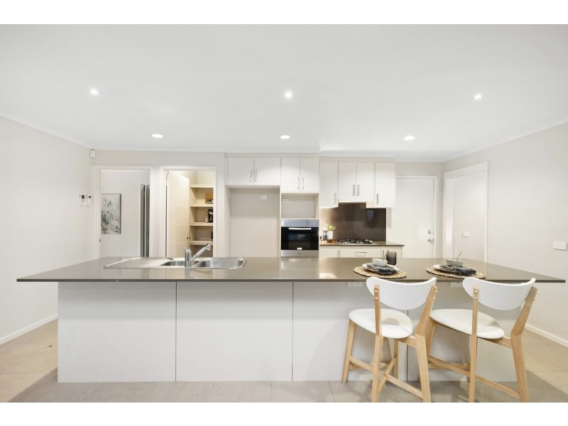 14 Marcus Street, Forde ACT 2914