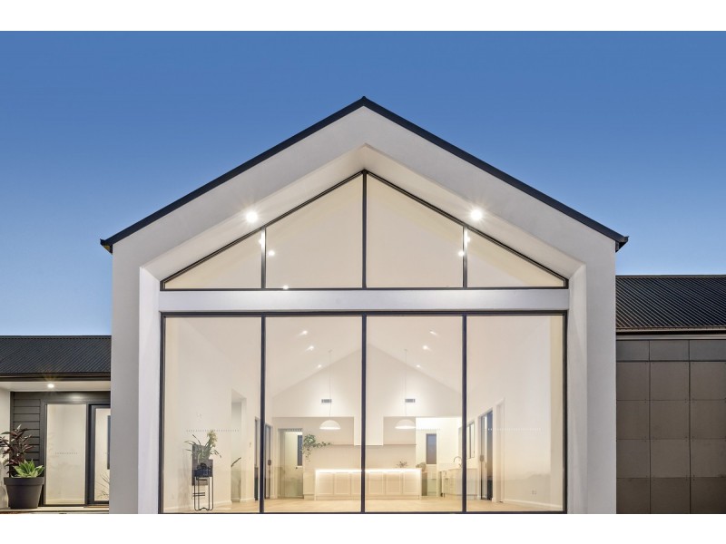 4 Cabernet Way, Murrumbateman NSW 2582