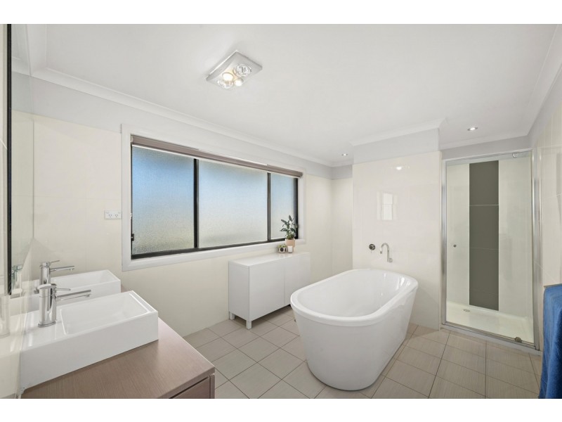 13/16 Ray Ellis Crescent, Forde ACT 2914