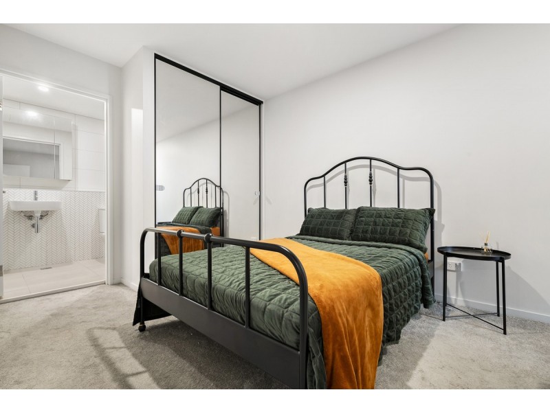 102/335 Anketell Street, Greenway ACT 2900