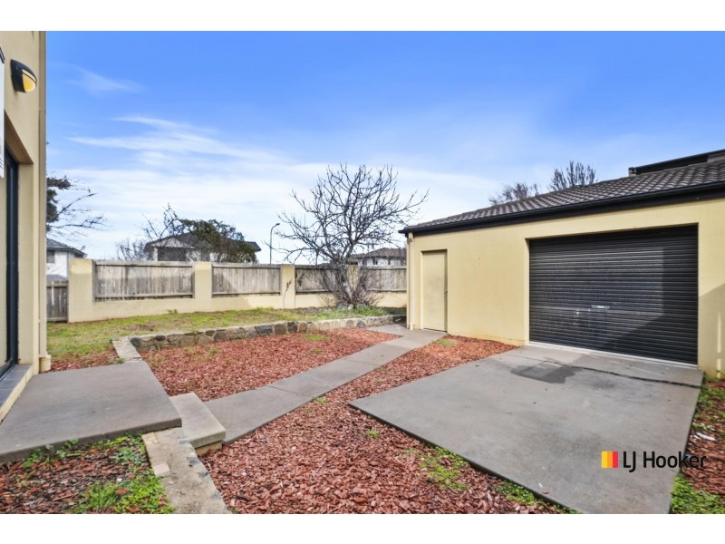 90 Mary Gillespie Avenue, Gungahlin ACT 2912