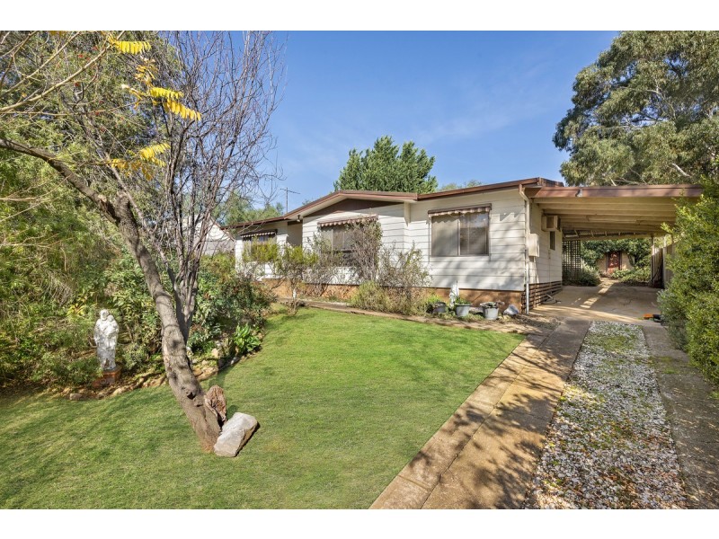 15 High Street, Galong NSW 2585
