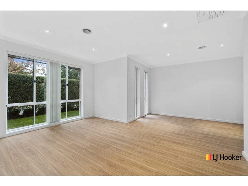 4 Sanamere Street, Amaroo ACT 2914