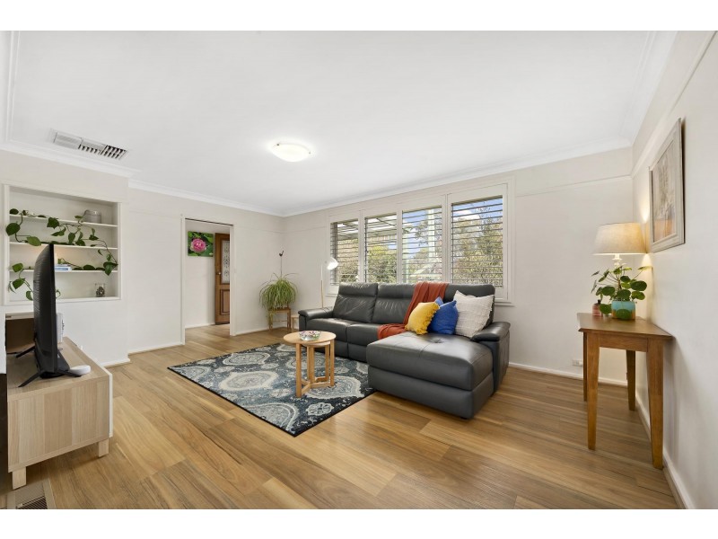 332 Southern Cross Drive, Macgregor ACT 2615