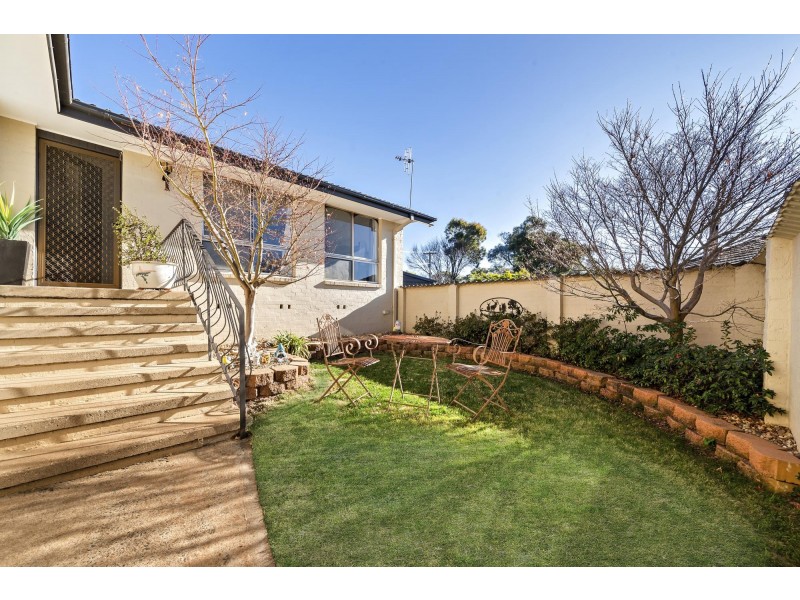 36 Cazaly Close, Holt ACT 2615