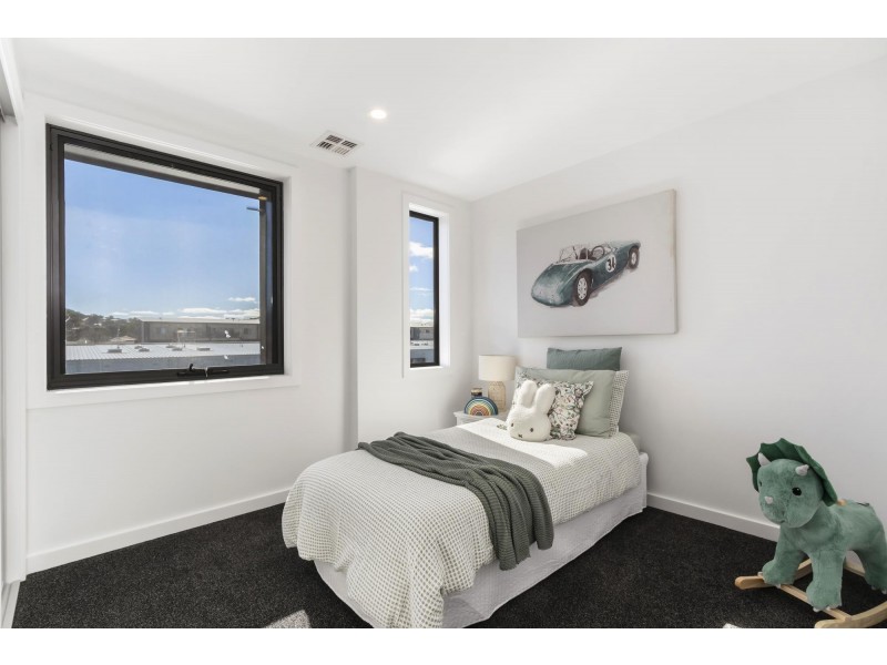 31/60 Kingsland Parade, Casey ACT 2913