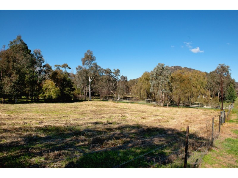 13 Montem Street, Bowning NSW 2582