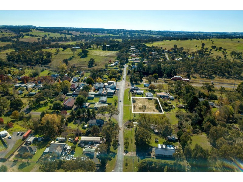 13 Montem Street, Bowning NSW 2582