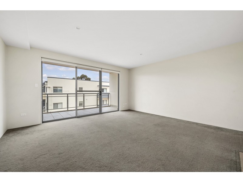 19A/17 Uriarra Road, Queanbeyan NSW 2620